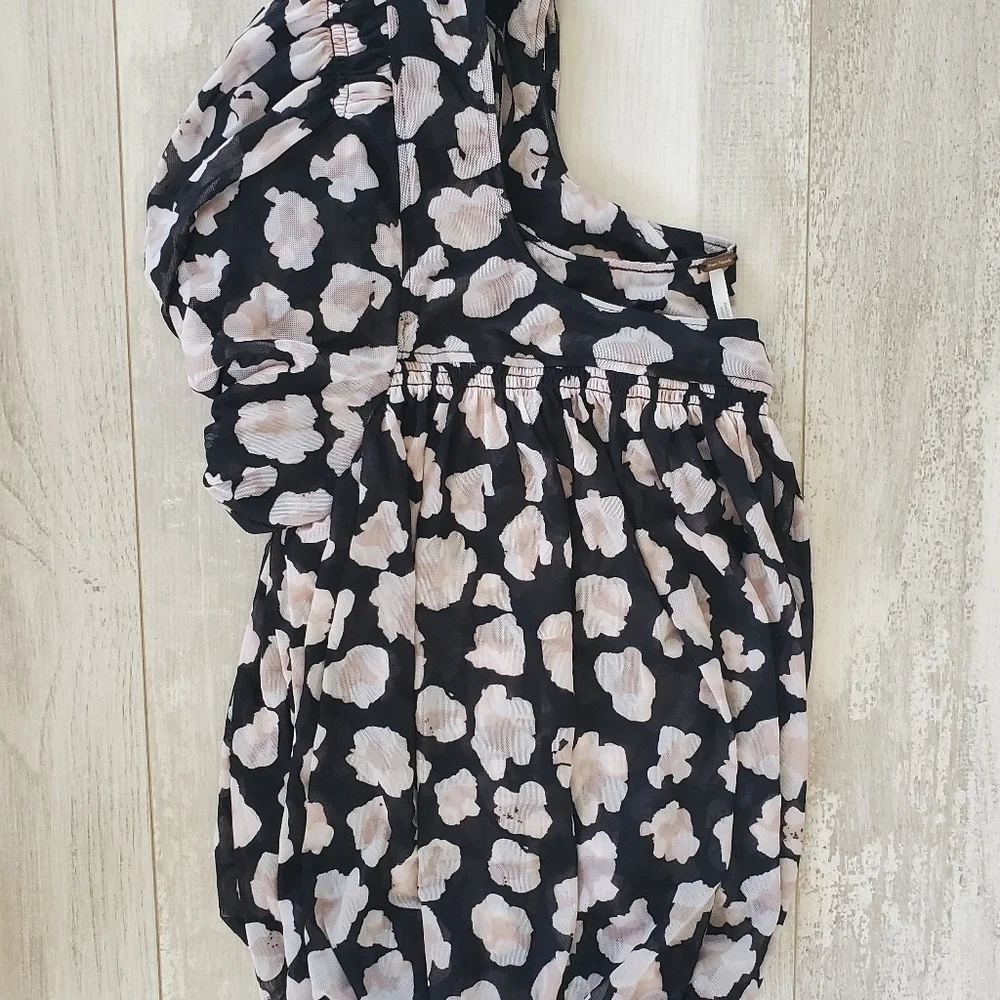 Free People Black Floral Puff Sleeve Crop Top